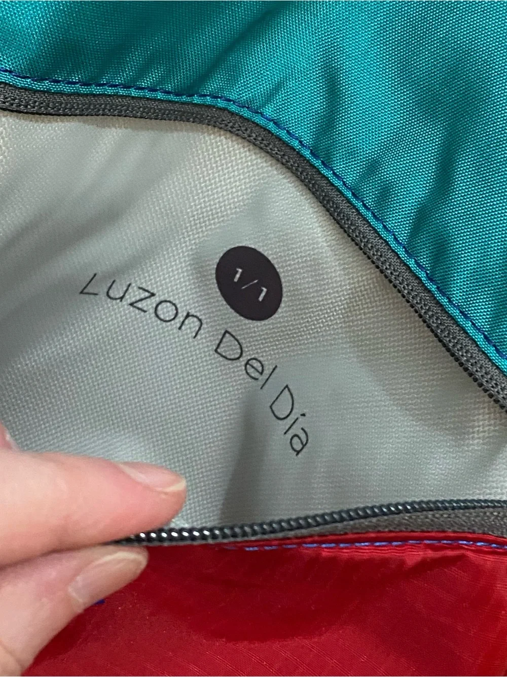 Cotopaxi Luzon 18L Daypack - Del Día Multicolor Backpack Hiking Outdoors NWT - Picture 10 of 16